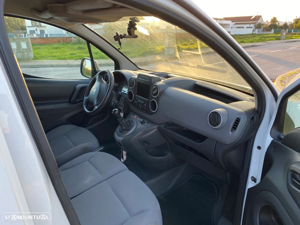 Peugeot PARTNER - 4