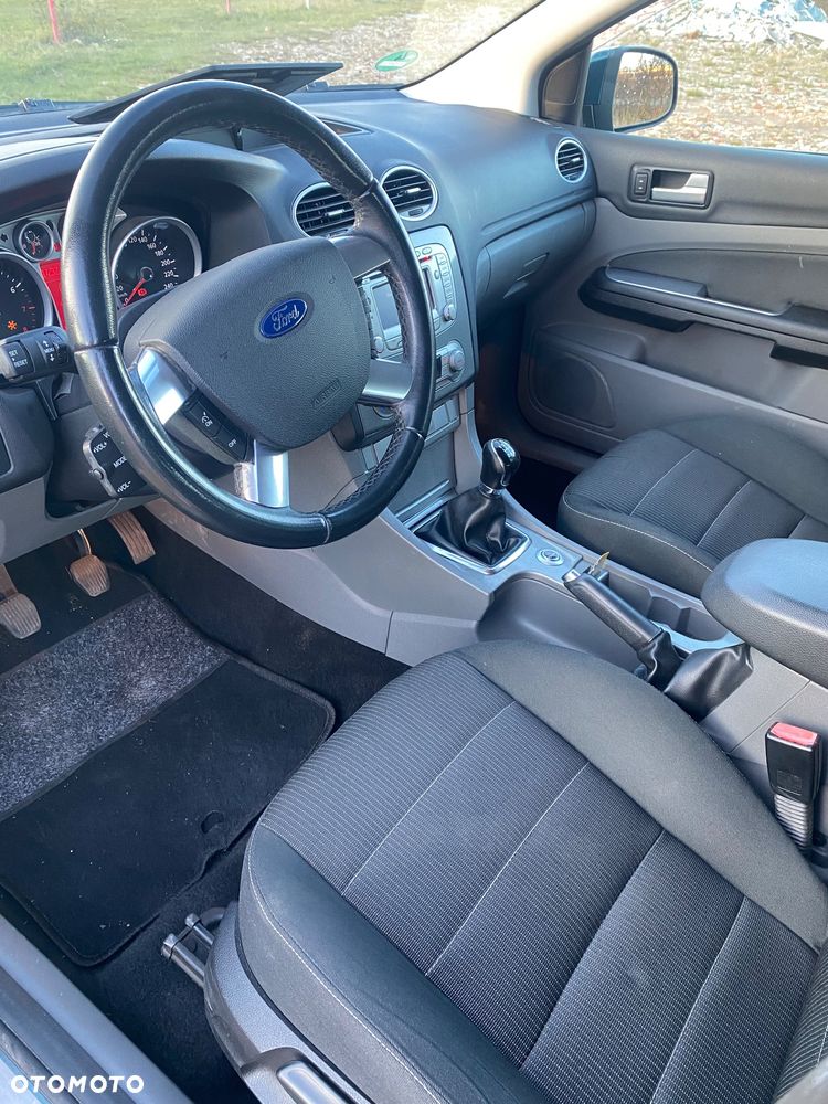 Ford Focus 1.8 Titanium - 13