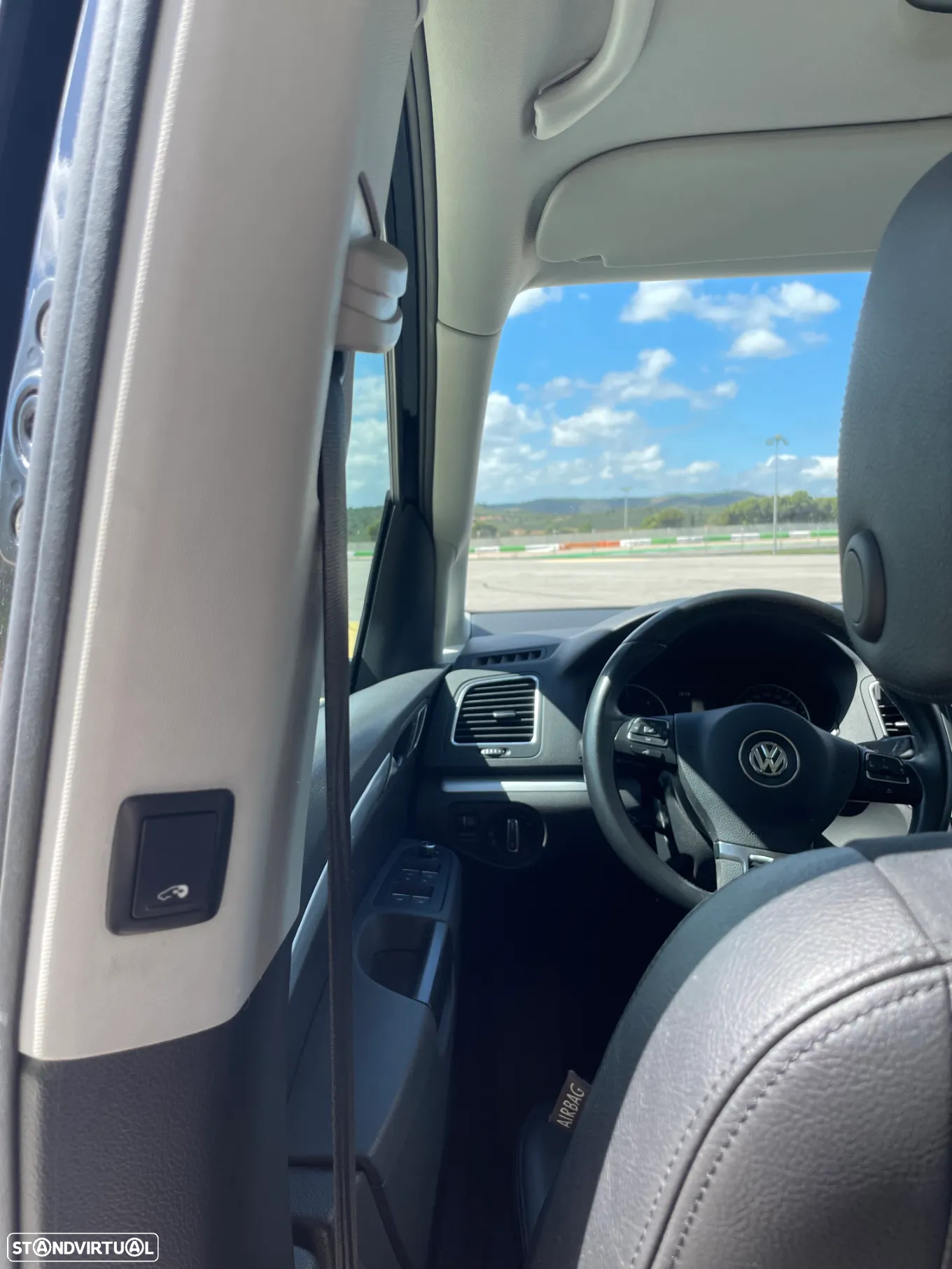 VW Sharan 2.0 TDI Highline DSG - 10