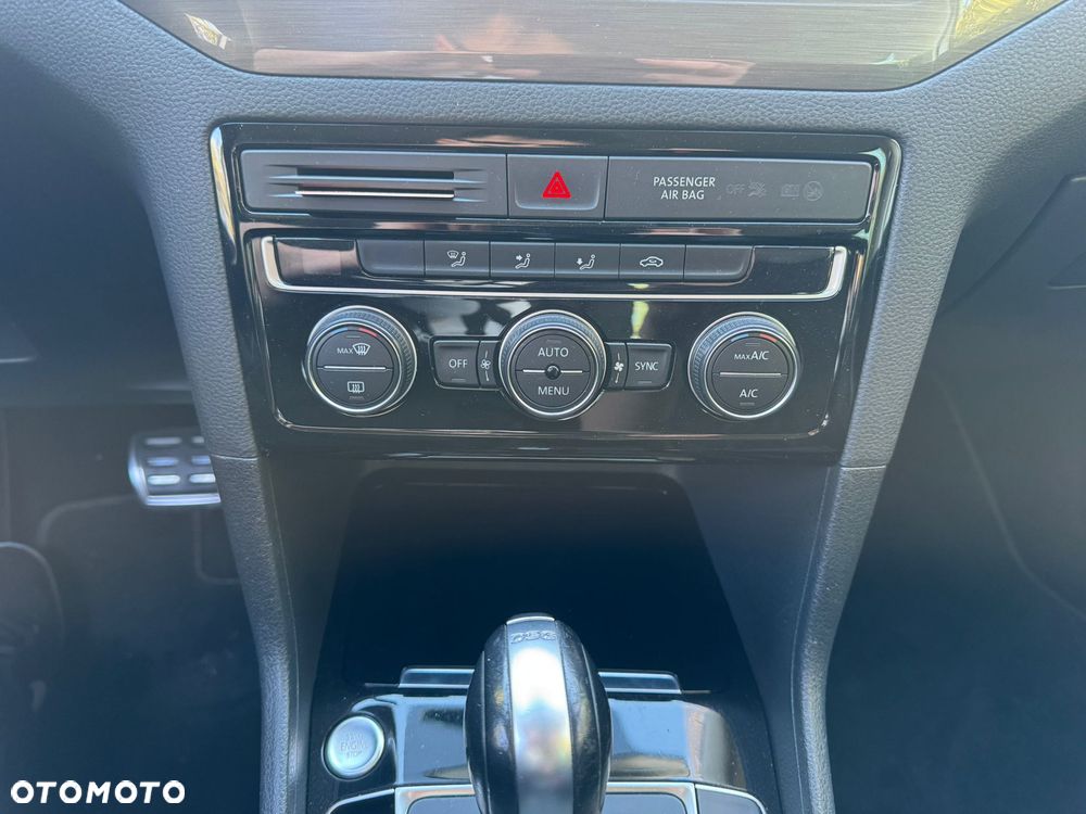 Volkswagen Golf Sportsvan - 12