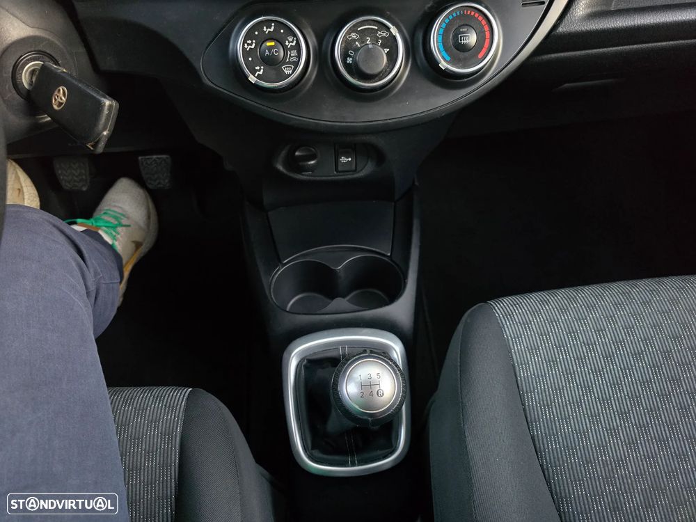 Toyota Yaris 1.0 VVT-i Comfort - 15