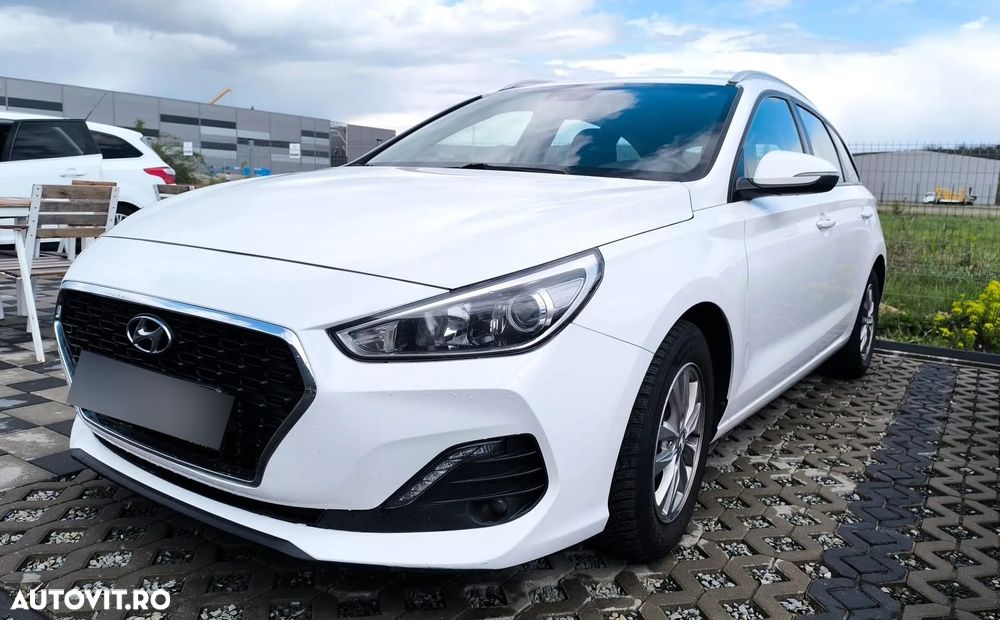 Hyundai i30 1.6 CRDI Select - 1