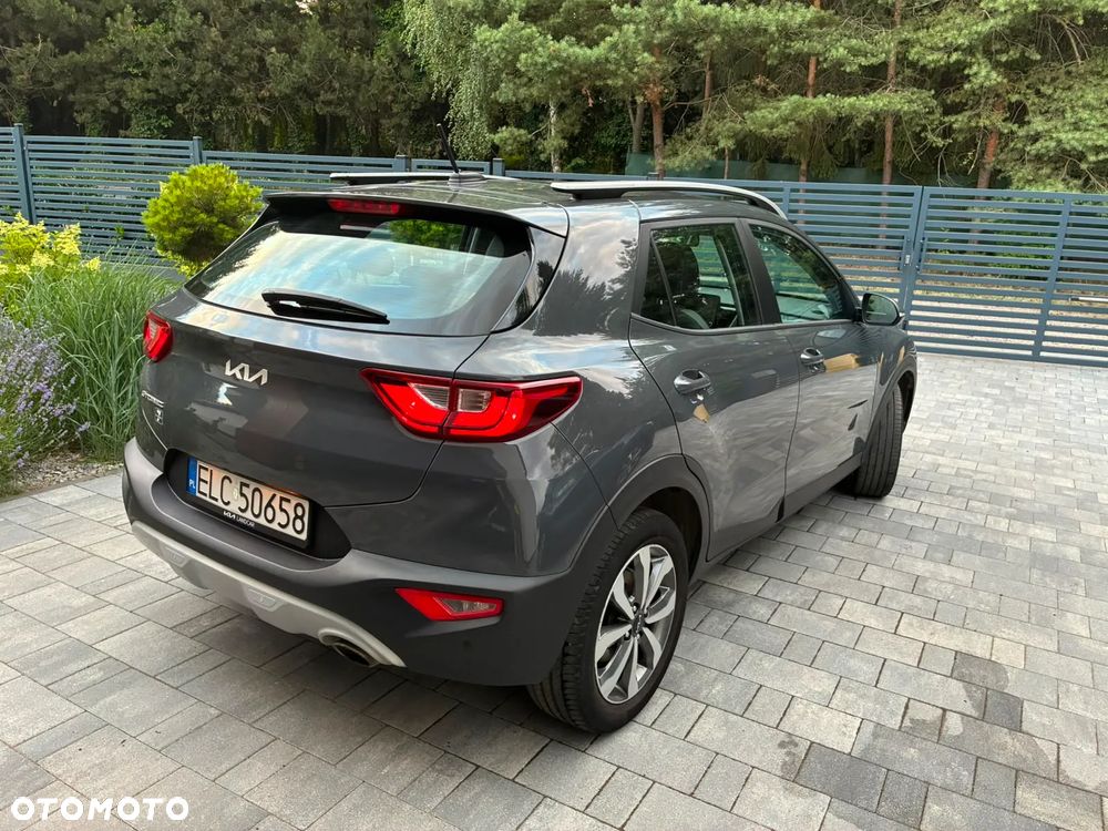 Kia Stonic 1.2 L - 6