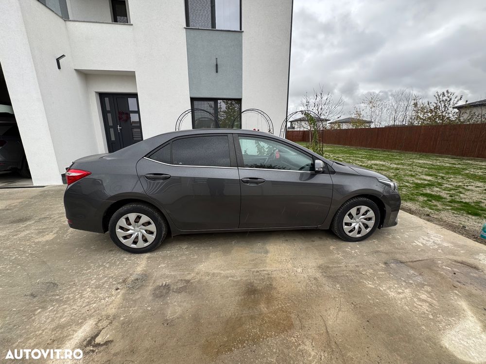 Toyota Corolla 1.6 Valvematic Luna - 8