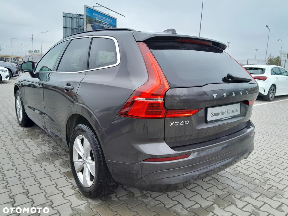 Volvo Xc60 2023 photo 3