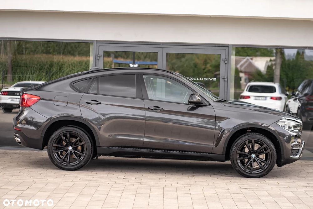 BMW X6 xDrive40d - 13