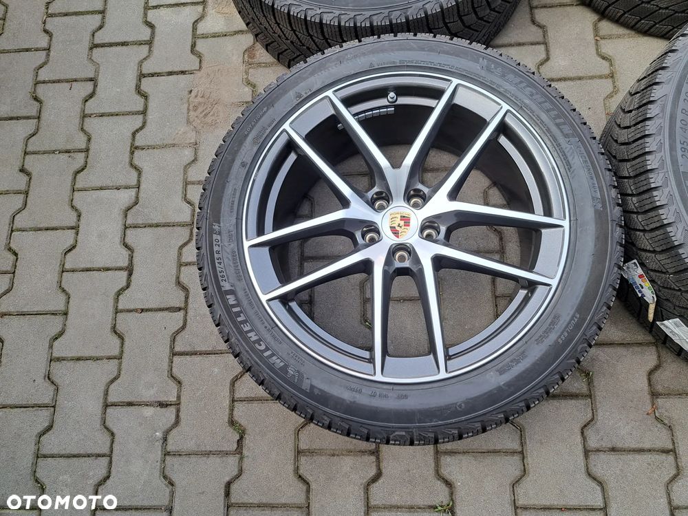 Nowe Oryginalene Porsche Macan 20 95B zima opony zimowe - 1