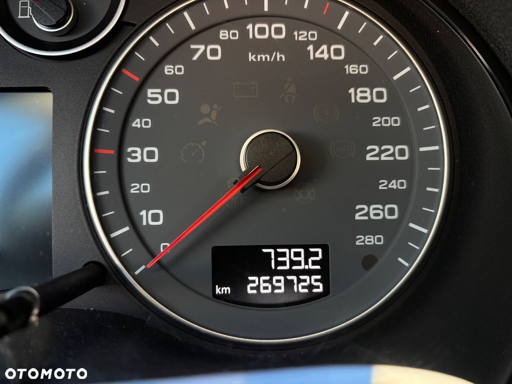 Audi A3 Sportback 2.0 TDI DPF quattro Ambition - 7