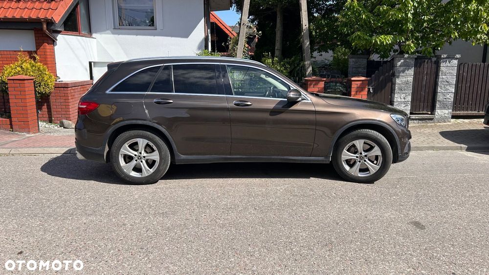 Mercedes-Benz GLC - 2