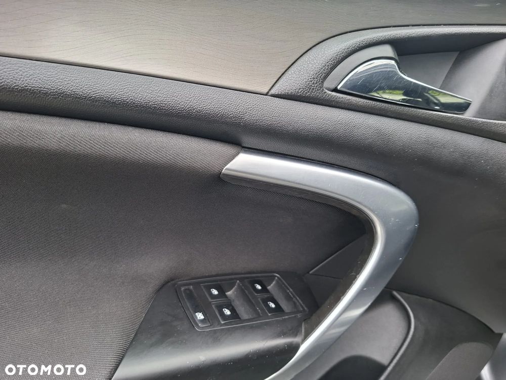 Opel Insignia 1.8 Edition - 17