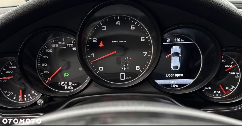 Porsche Panamera - 3