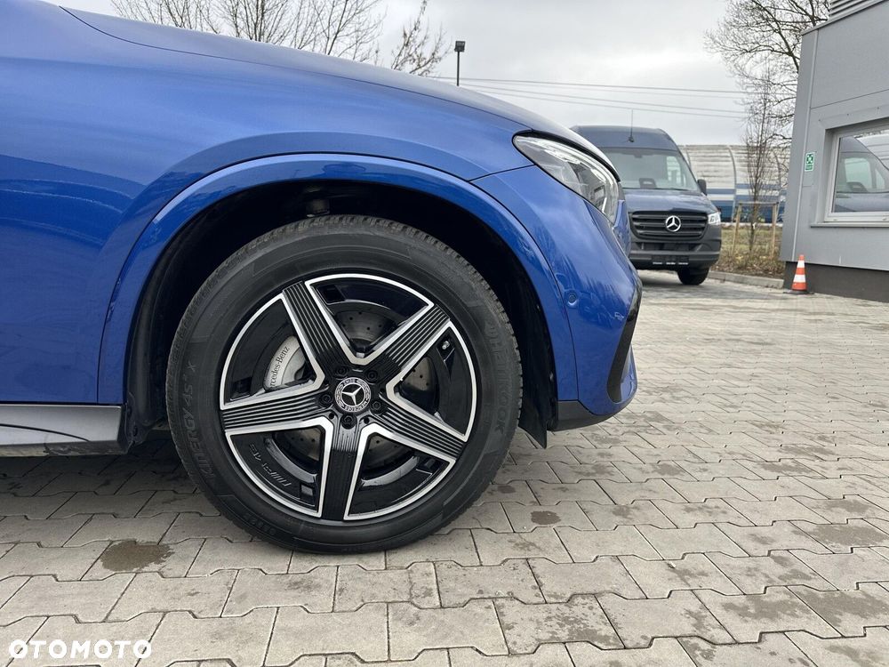 Mercedes-Benz GLC - 16