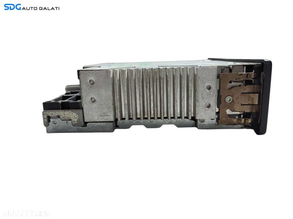 Unitate Radio CD Player Dacia Logan 1 2004 - 2008 Cod 8200354519T [L7163] - 5