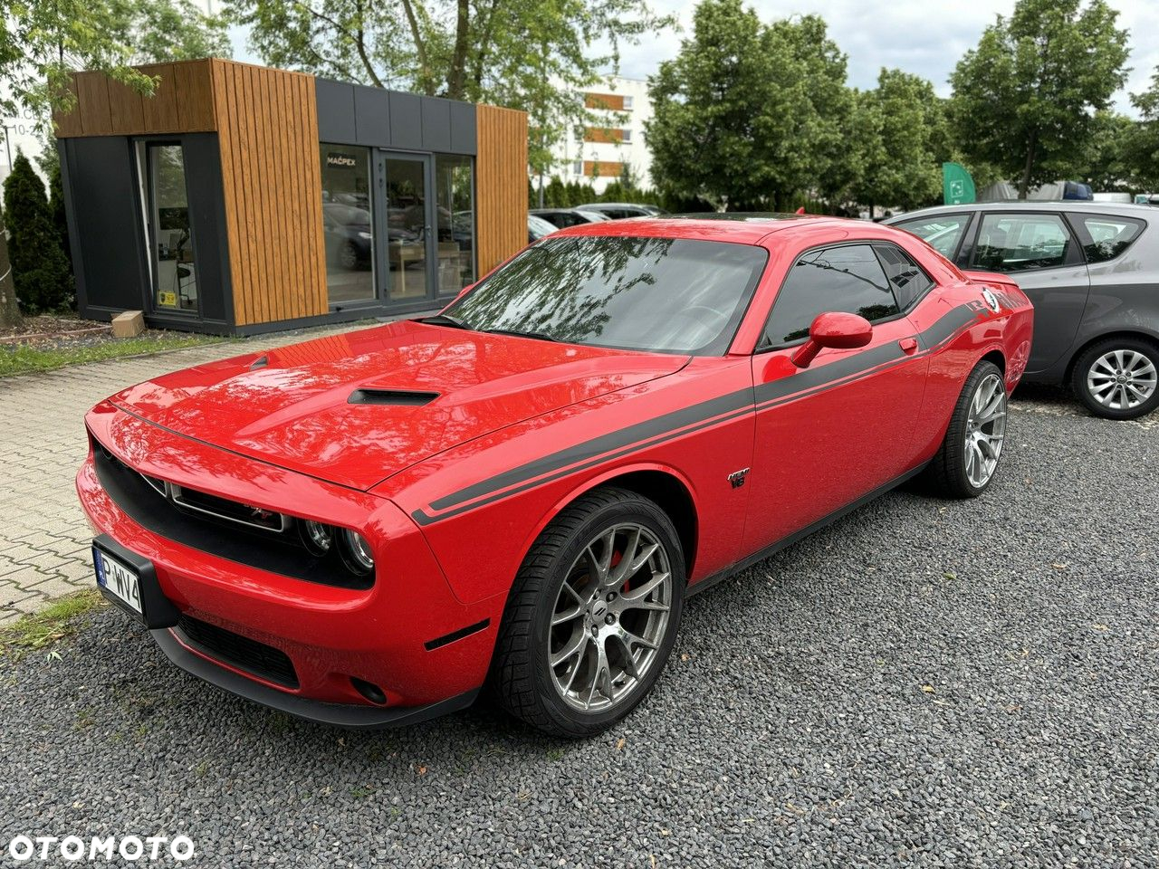 Dodge Challenger - 6