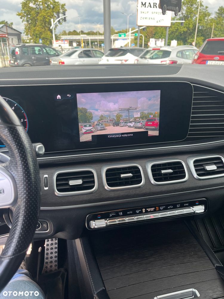 Mercedes-Benz GLE 300 d 4-Matic - 11