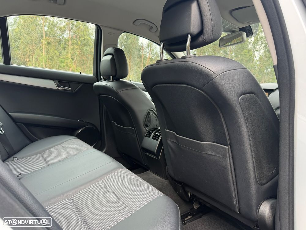 Mercedes-Benz C 250 CDI Avantgarde BlueEfficiency Aut. - 52