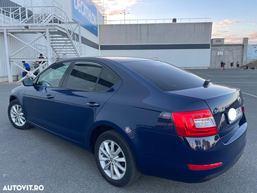 Skoda Octavia 1.6 TDI Ambition - 34