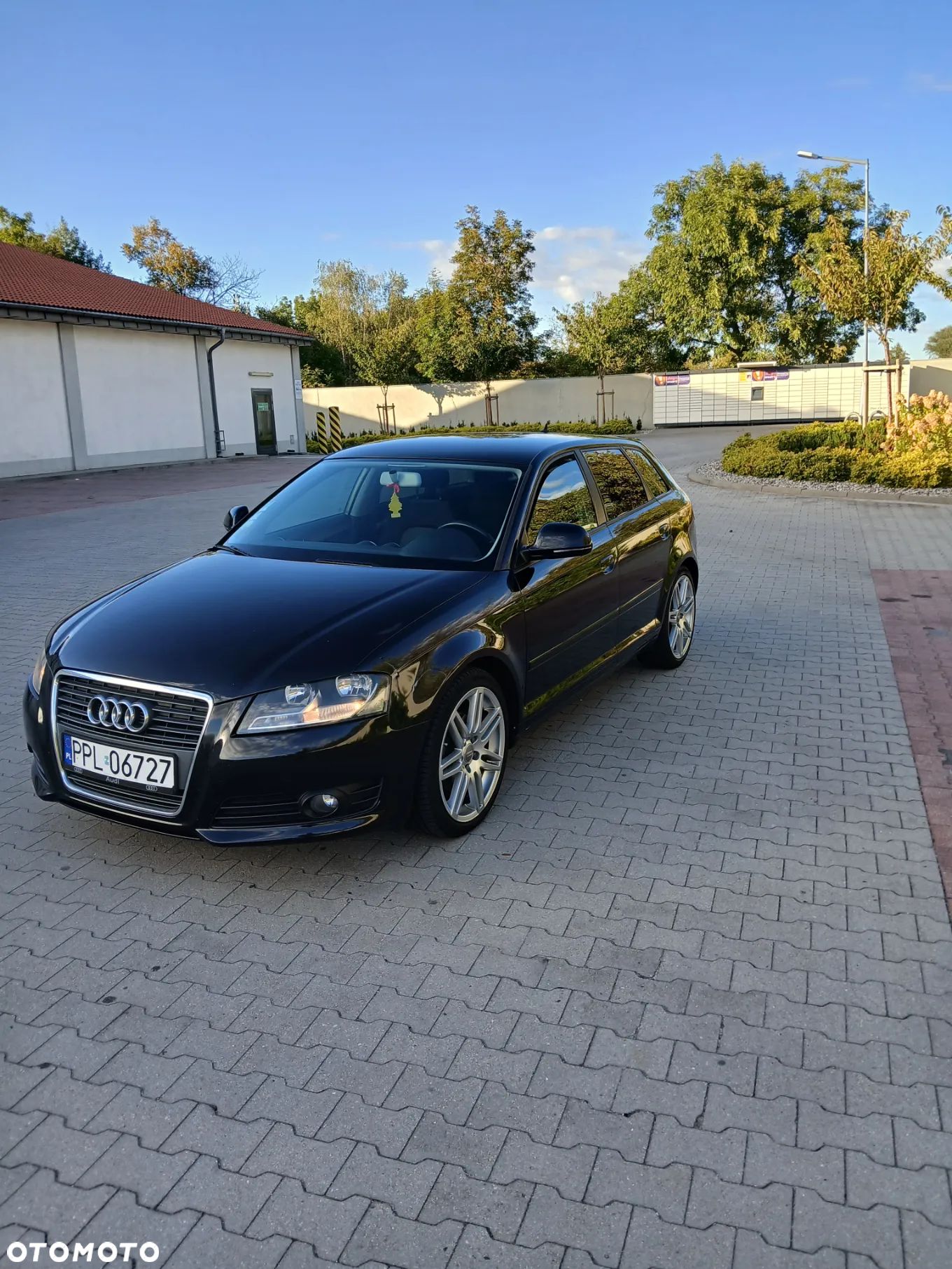 Audi A3 2.0 TDI Sportback DSG Ambiente - 1