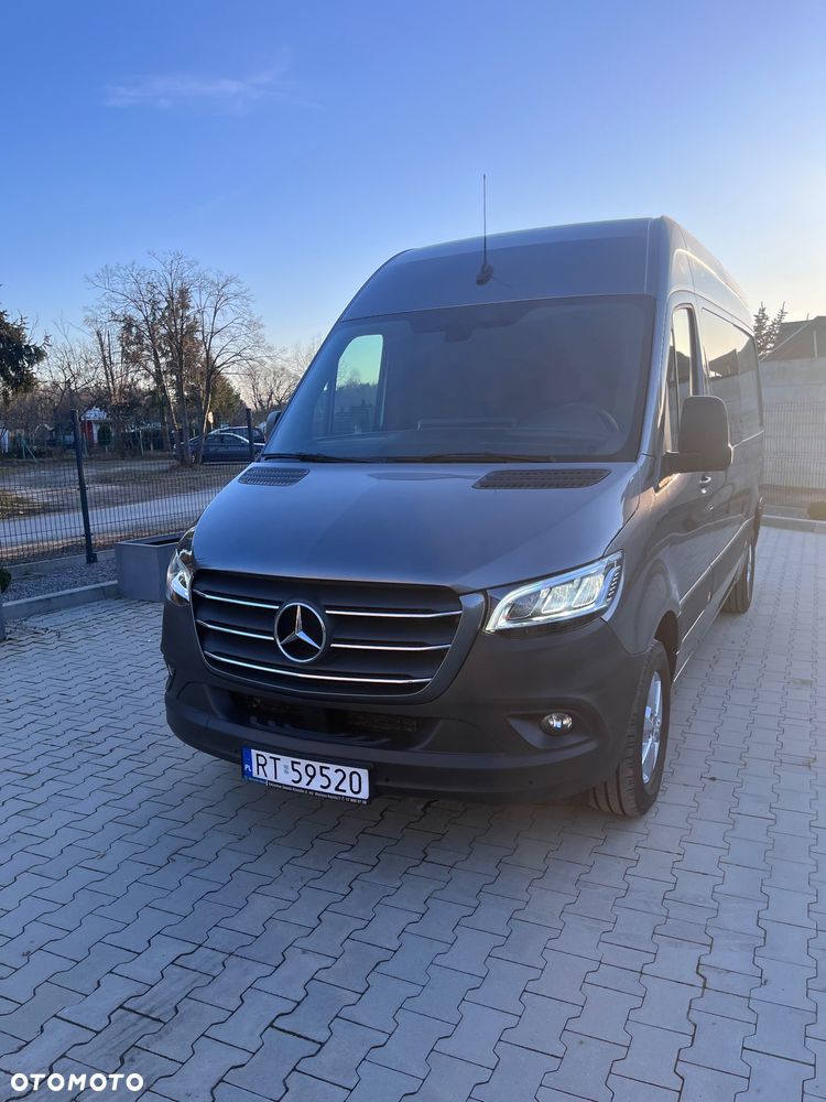 Mercedes-Benz SPRINTER - 2