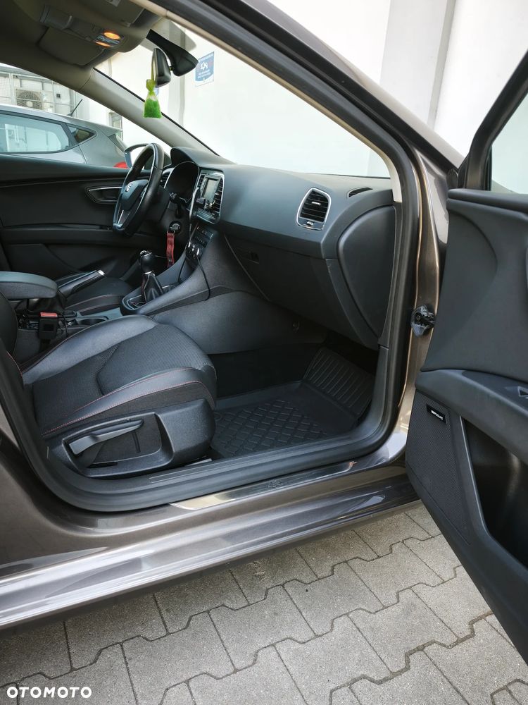 Seat Leon 2.0 TDI DPF Start&Stop FR - 17