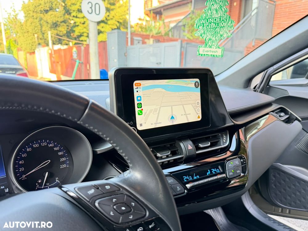 Toyota C-HR 2.0 HEV 180 CP 4x2 CVT Dynamic - 3
