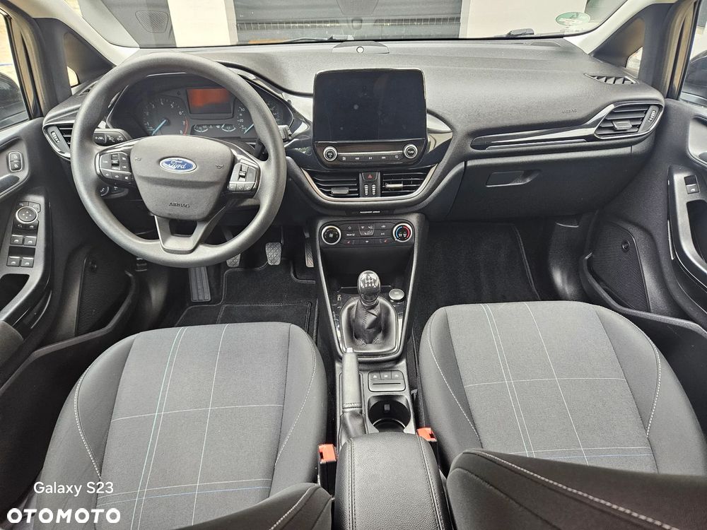 Ford Fiesta 1.1 S&S COOL&CONNECT - 23
