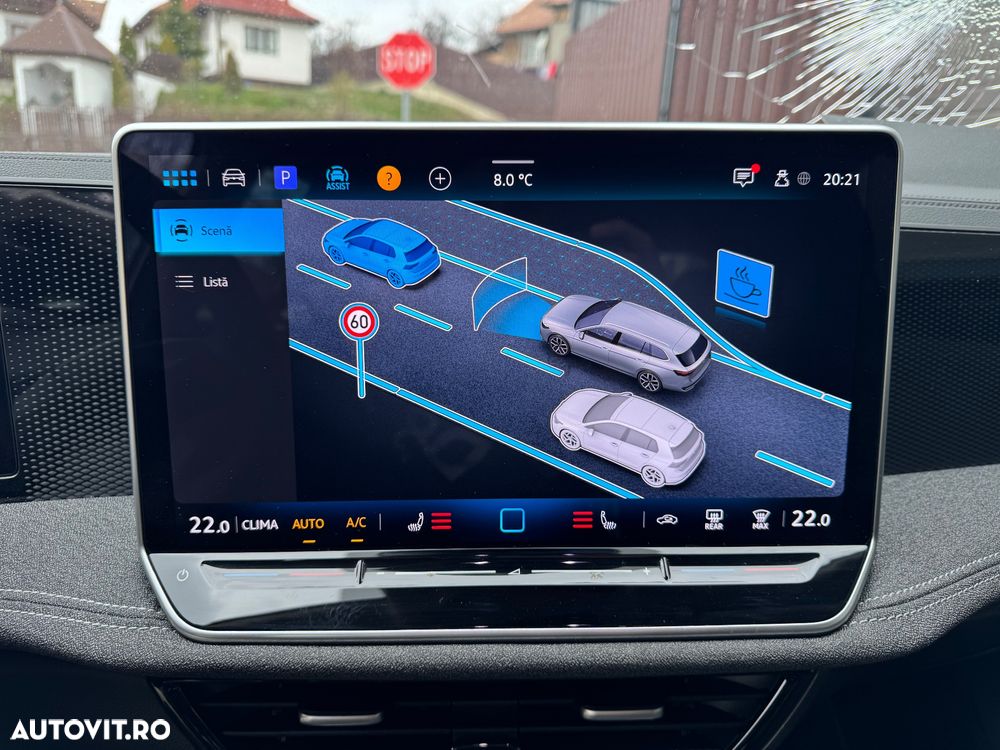 Volkswagen Passat 1.5 eTSI DSG MHEV Business - 8