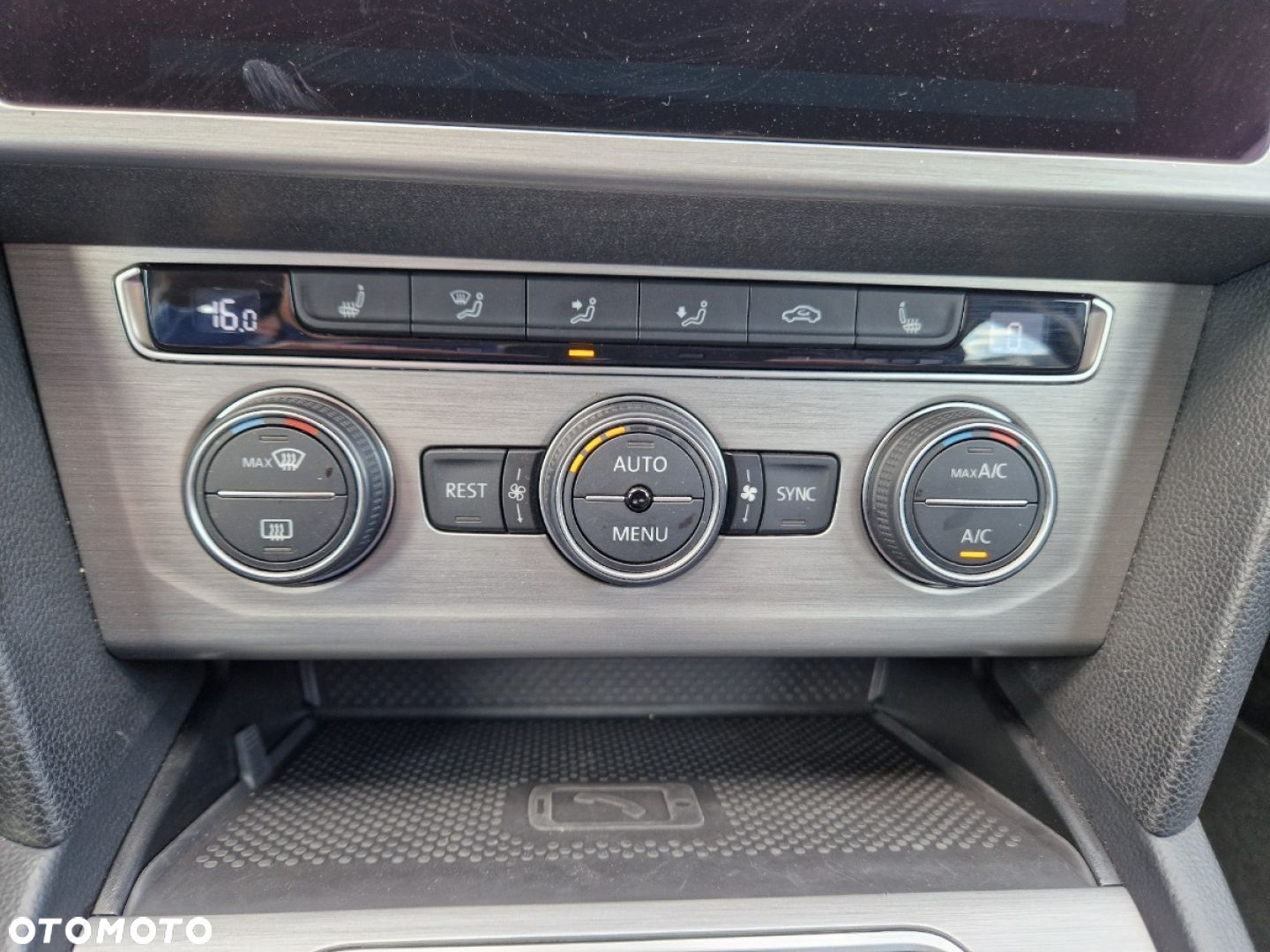 Volkswagen Passat Variant 2.0 TDI SCR DSG - 15