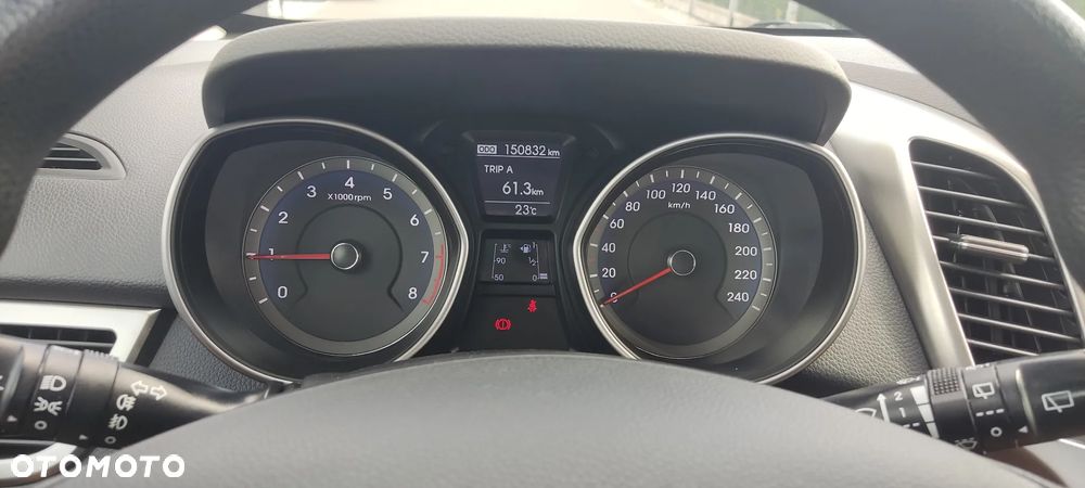 Hyundai i30 1.4 Fifa World Cup Edition - 13