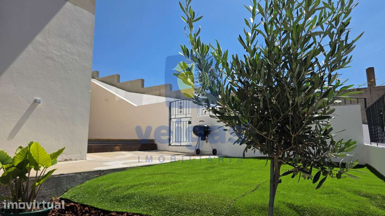 T2+T1 com Garagem e Terraço no centro das Caldas da Rainha - Grande imagem: 5/53