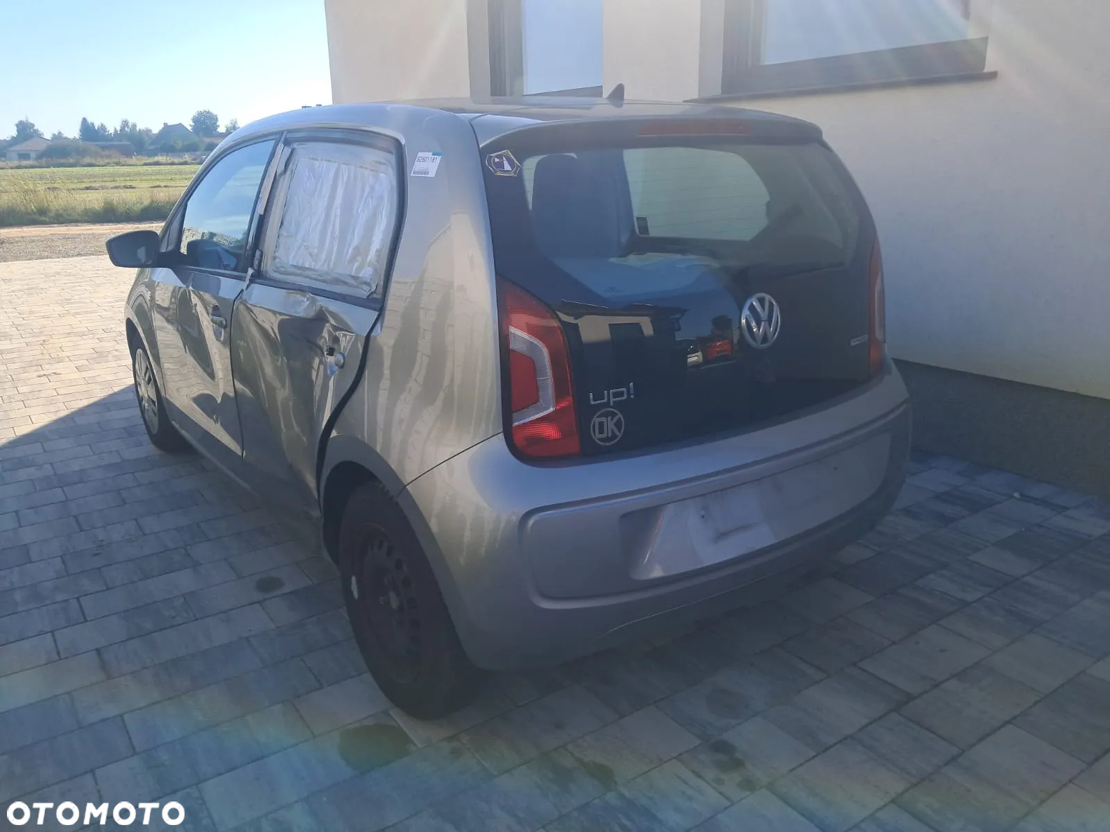 Volkswagen up! 1.0 high - 13
