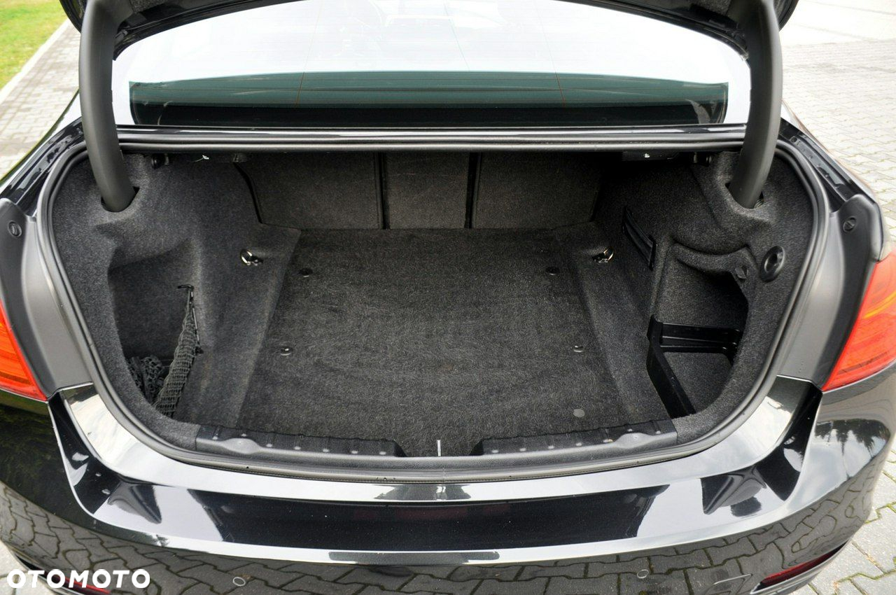 BMW Seria 3 - 38