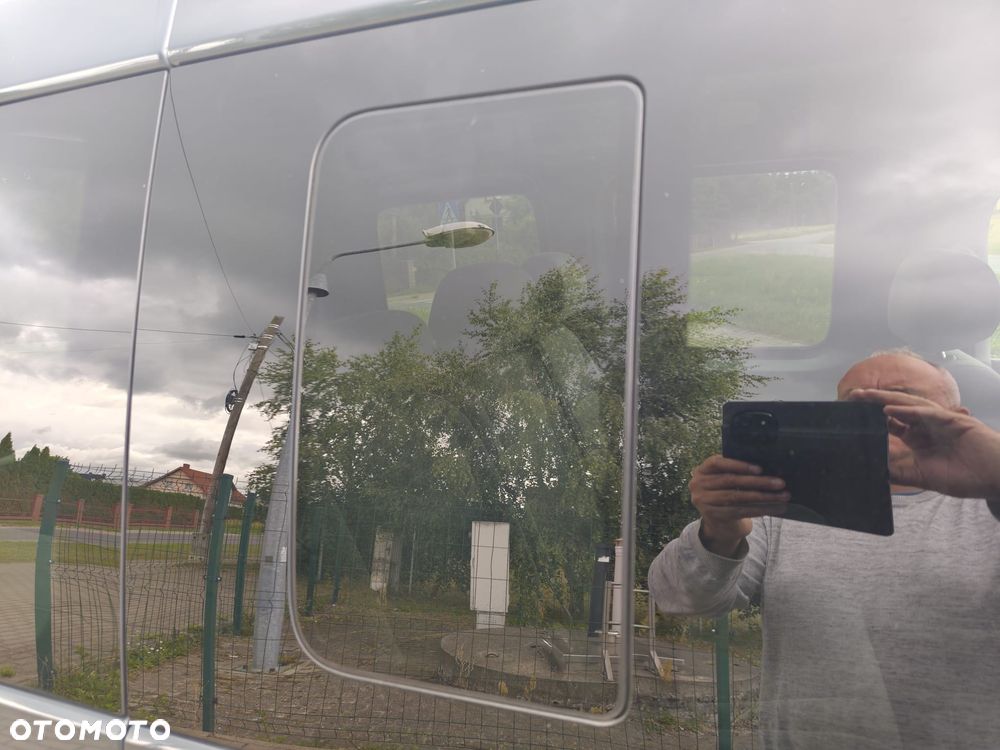 Volkswagen Caddy Life - 15