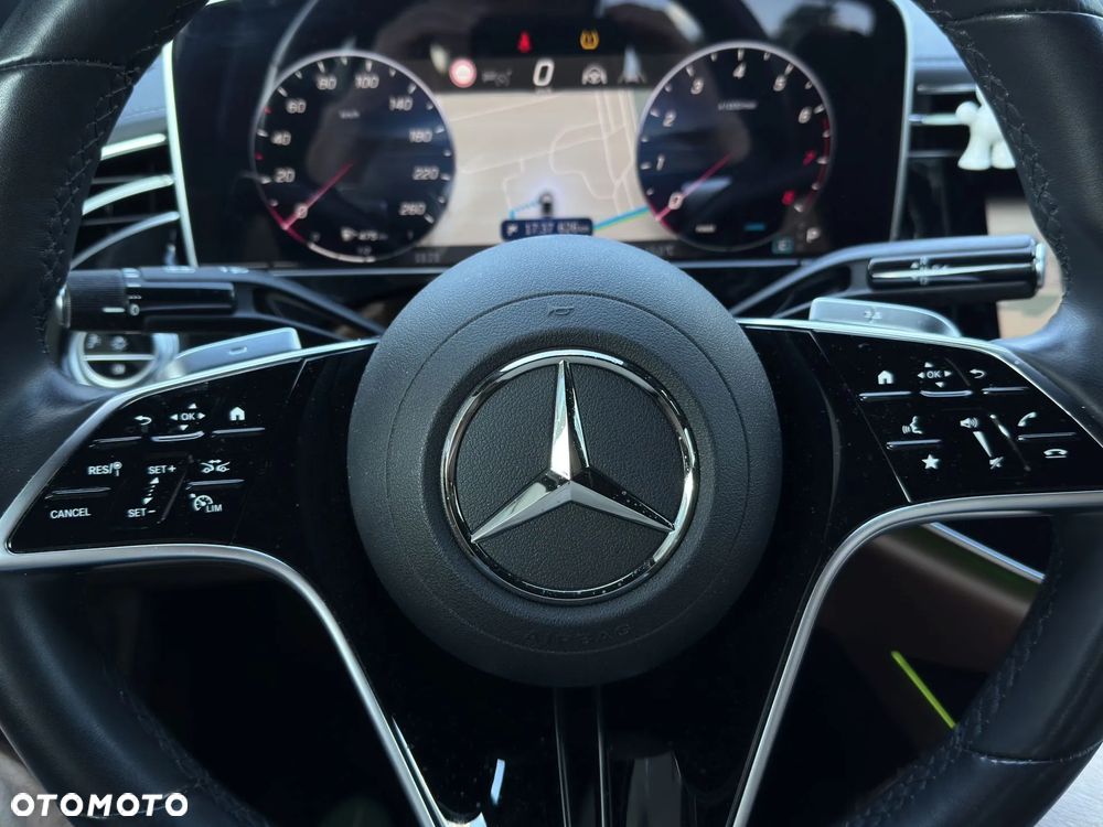 Mercedes-Benz Klasa E 200 mHEV Avantgarde 9G-Tronic - 26