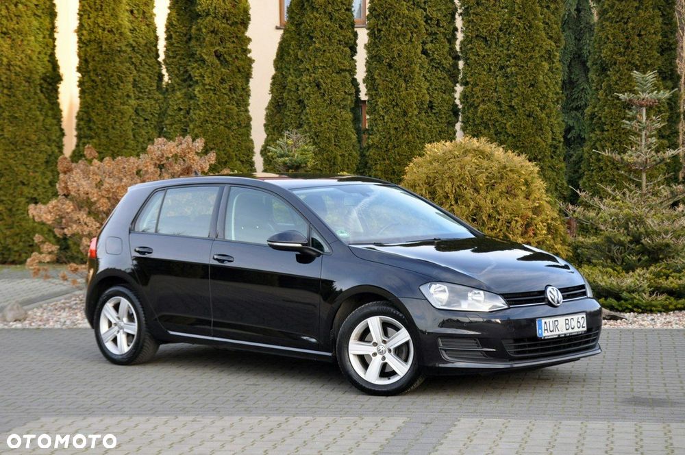 Volkswagen Golf - 3