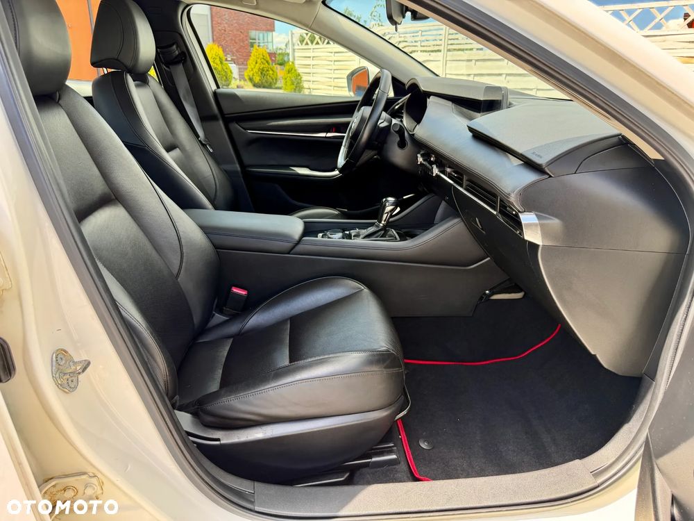 Mazda 3 - 5