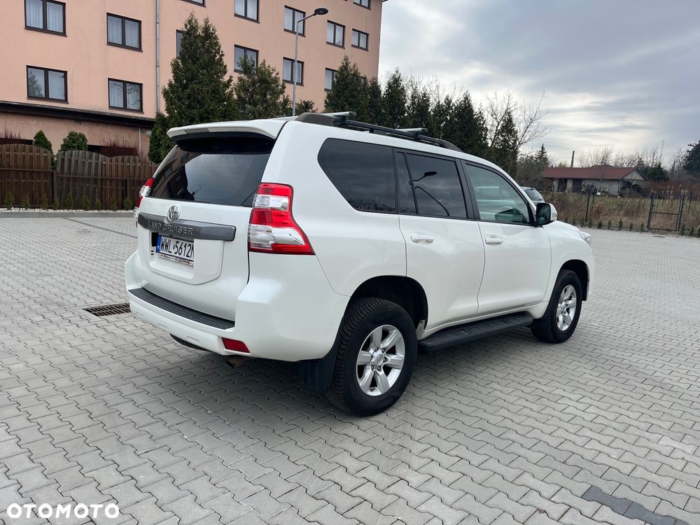 Toyota Land Cruiser LC 3.0 D-4D Prado - 12