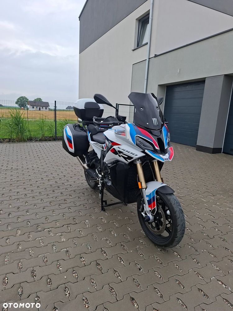 BMW XR - 4