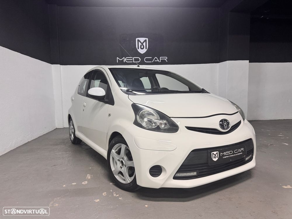 Toyota Aygo City - 1