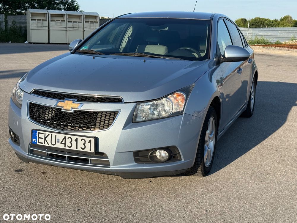Chevrolet Cruze 1.6 - 2
