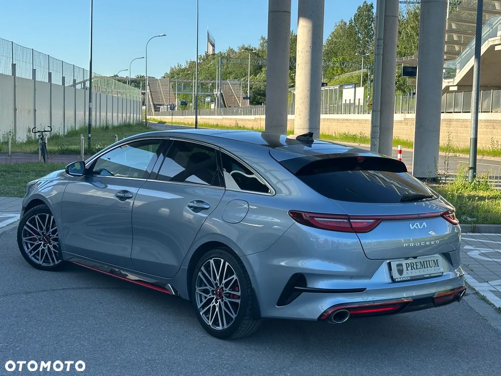Kia ProCeed - 14
