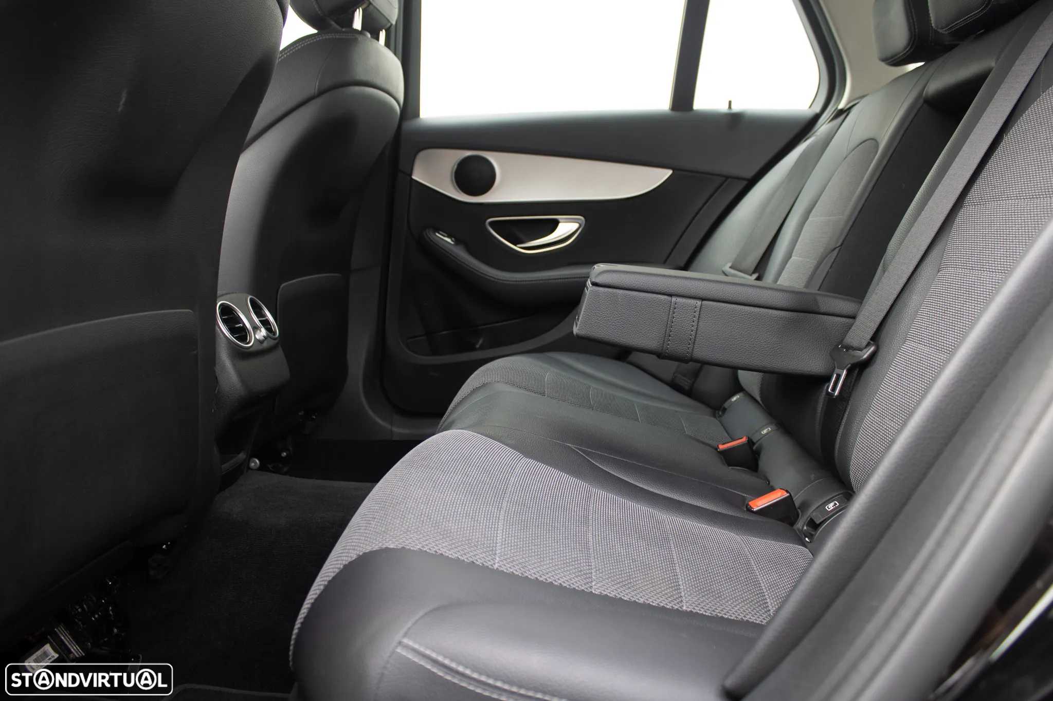 Mercedes-Benz C 220 BlueTEC Avantgarde+ Aut. - 15