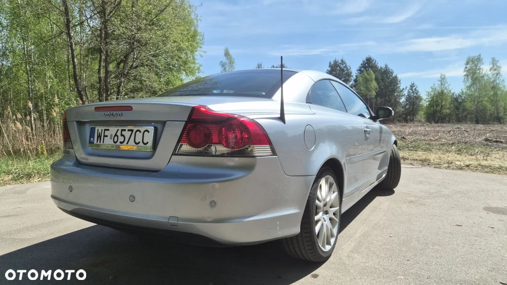 Volvo C70 2.0D Summum - 22