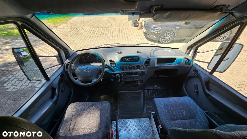 Mercedes-Benz SPRINTER - 7