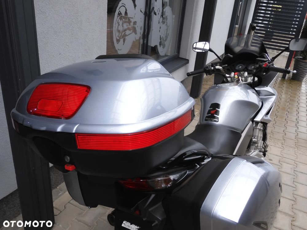 Honda CBF - 12