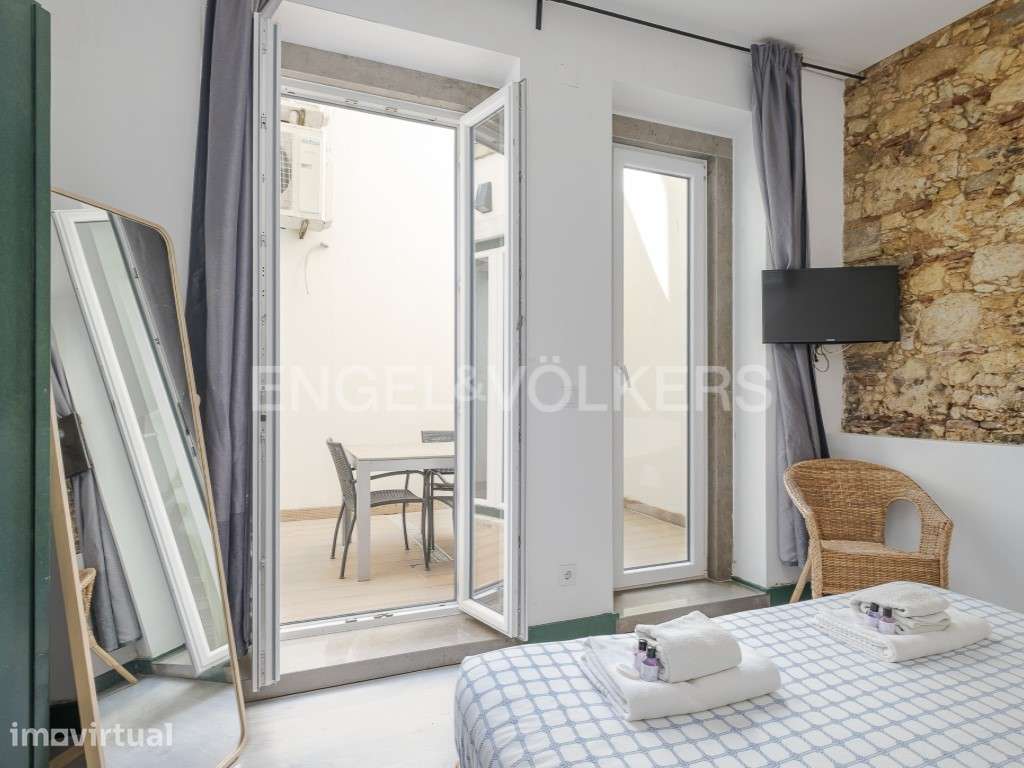 Prédio de 7 frações com licenças AL no coração do Bairro Alto - Grande imagem: 2/25