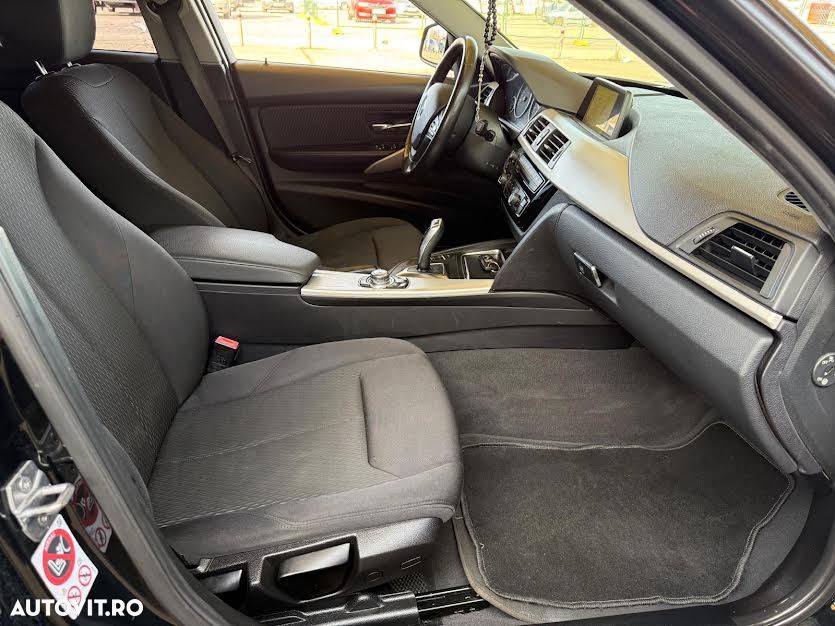 BMW Seria 3 318d DPF Aut. Edition Lifestyle - 6