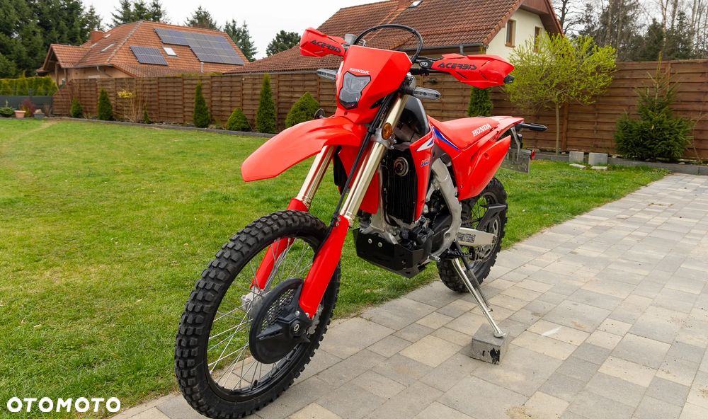 Honda CRF - 8