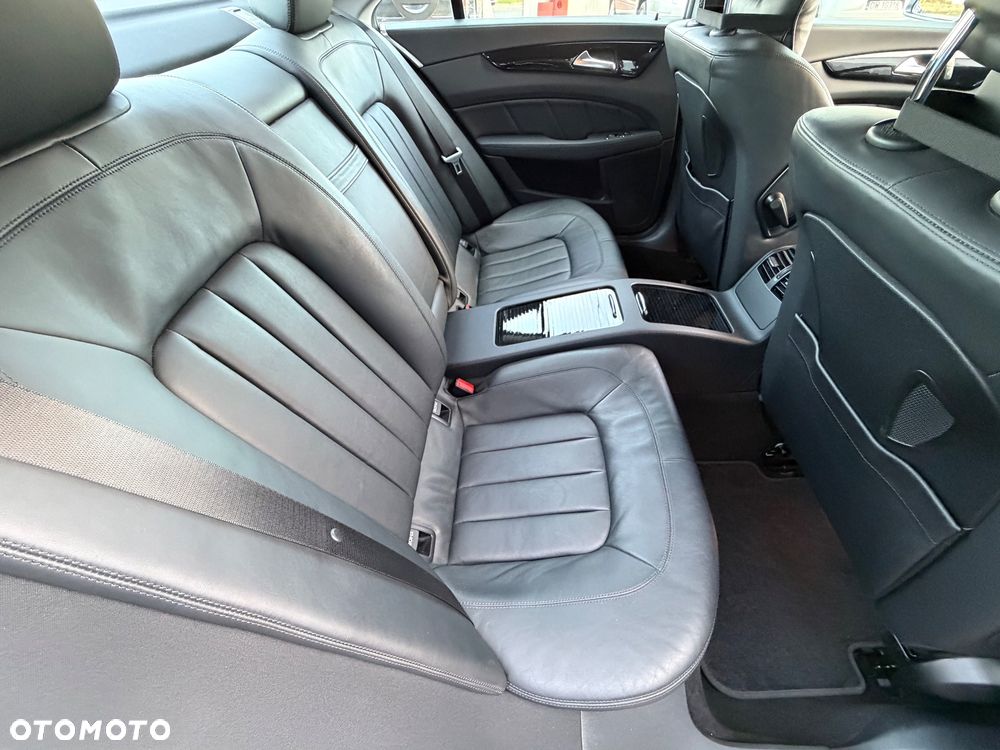 Mercedes-Benz CLS 250 CDI DPF BlueEFFICIENCY 7G-TRONIC - 36