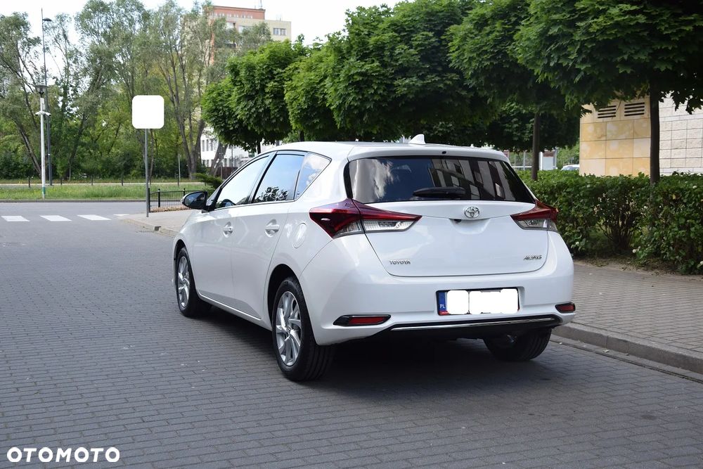 Toyota Auris 1.33 VVT-i Premium - 7